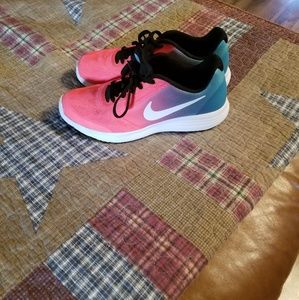 Girls Nike shoes